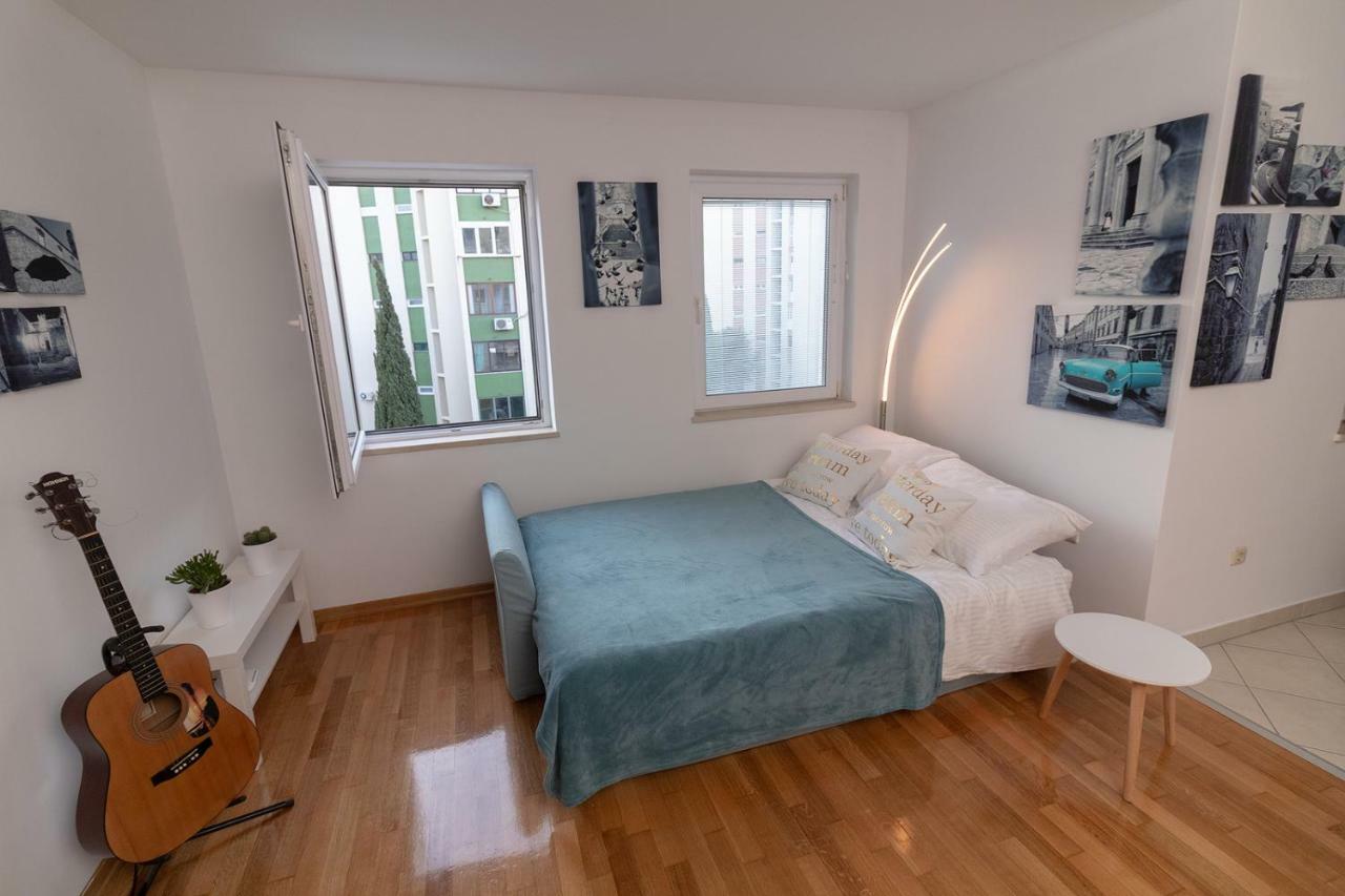 Apartment Nik - Cosy And Stylish ดูบรอฟนิก ภายนอก รูปภาพ